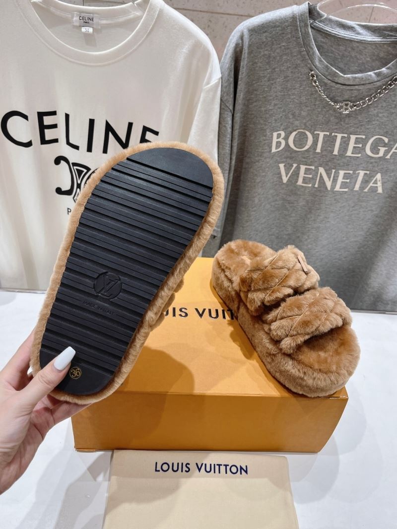 Louis Vuitton Slippers